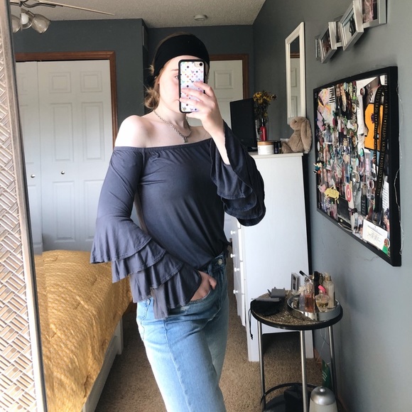 Off the Shoulder Dark Gray Top - Picture 8 of 10